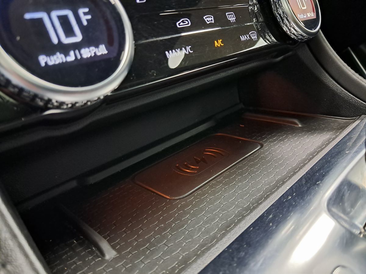 2021 Jaguar F-PACE SVR Premium photo 30