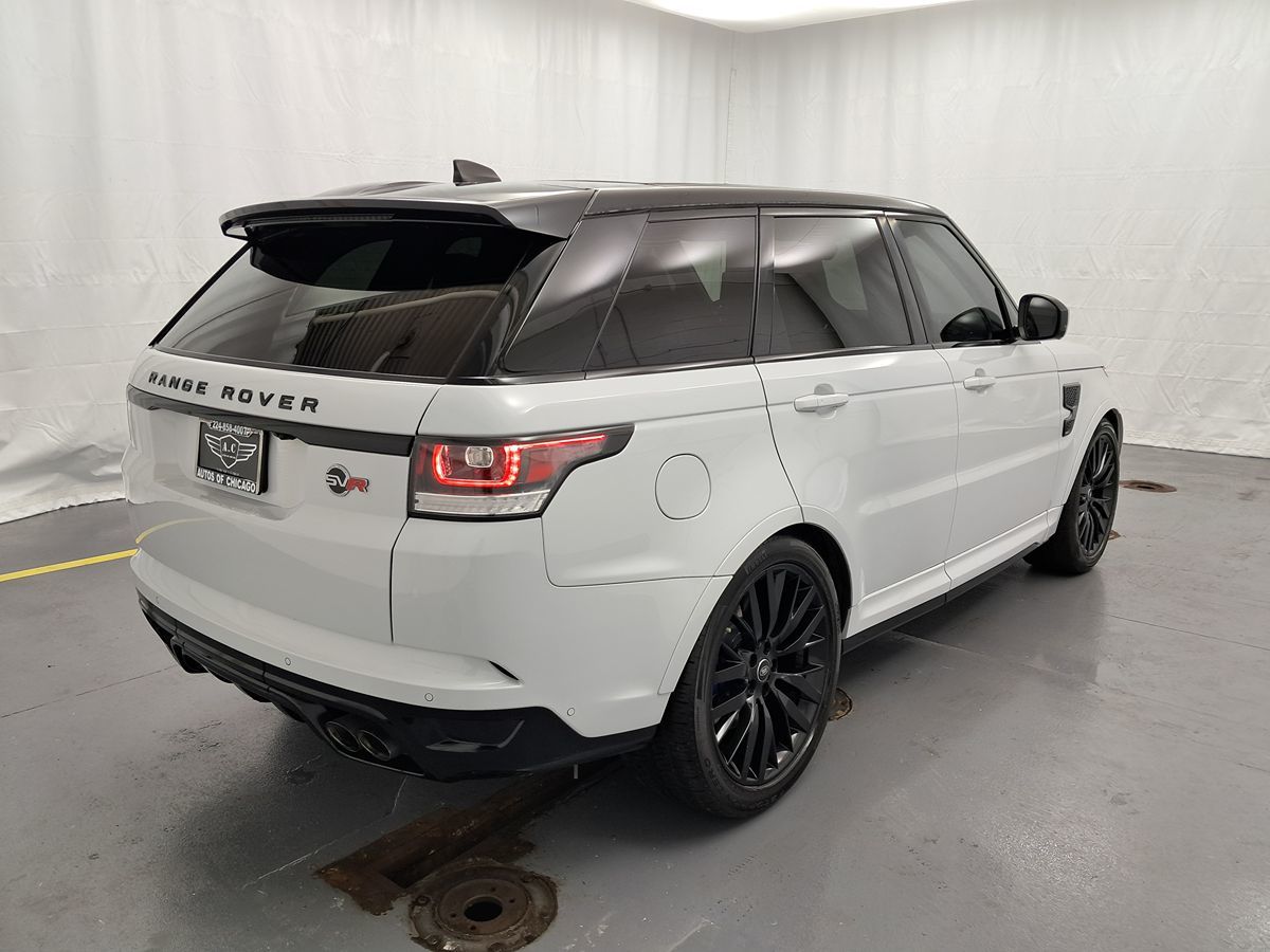 2017 Land Rover Range Rover Sport SVR photo 3