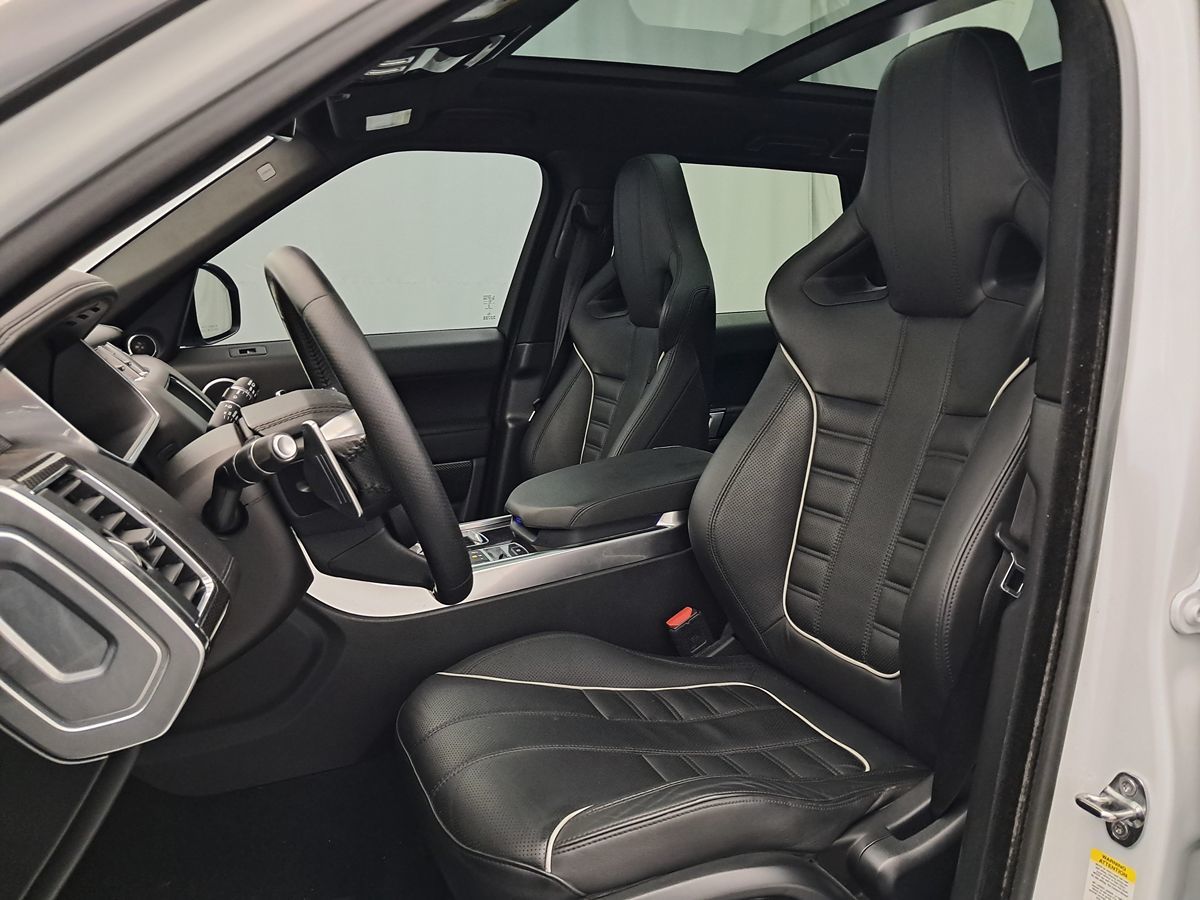 2017 Land Rover Range Rover Sport SVR - Photo 10