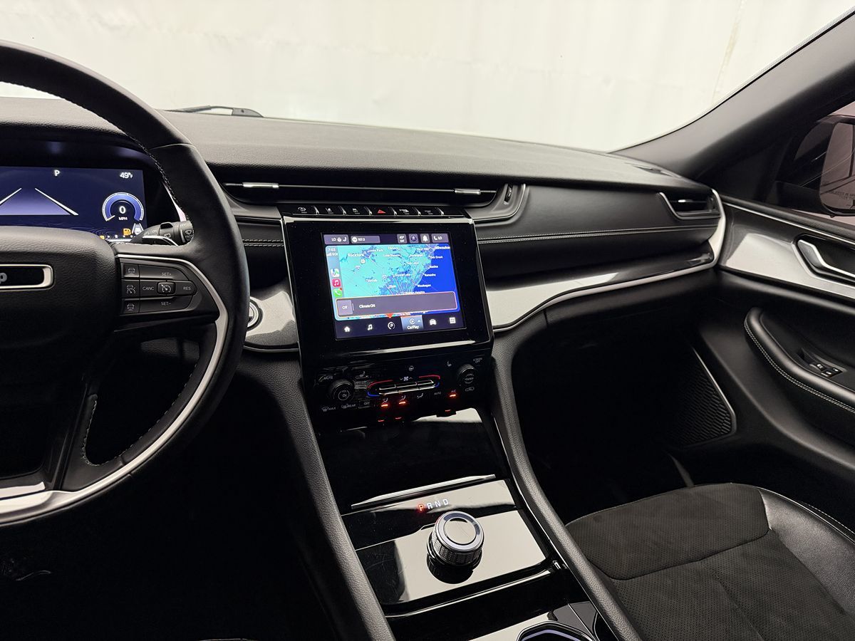 2022 Jeep Grand Cherokee L Altitude - Photo 18
