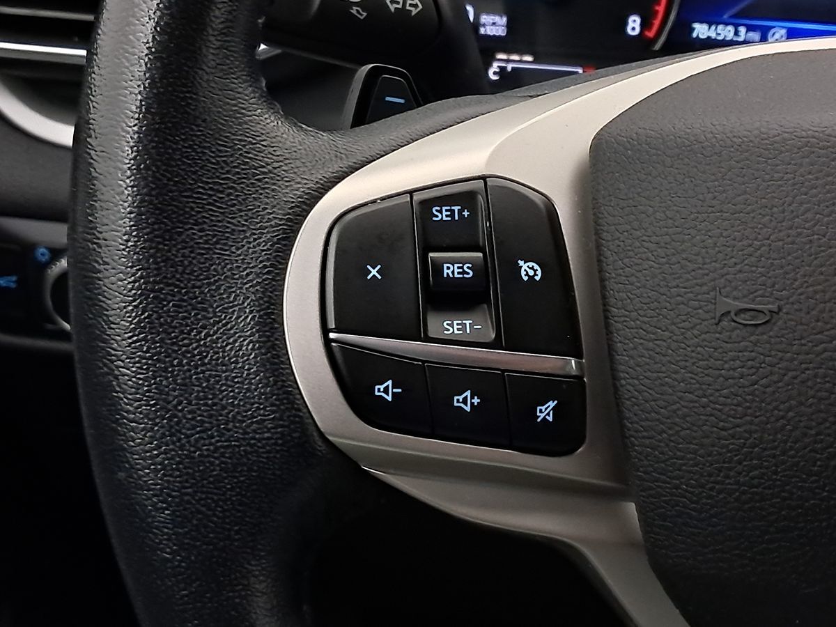 2021 Ford Explorer XLT - Photo 8
