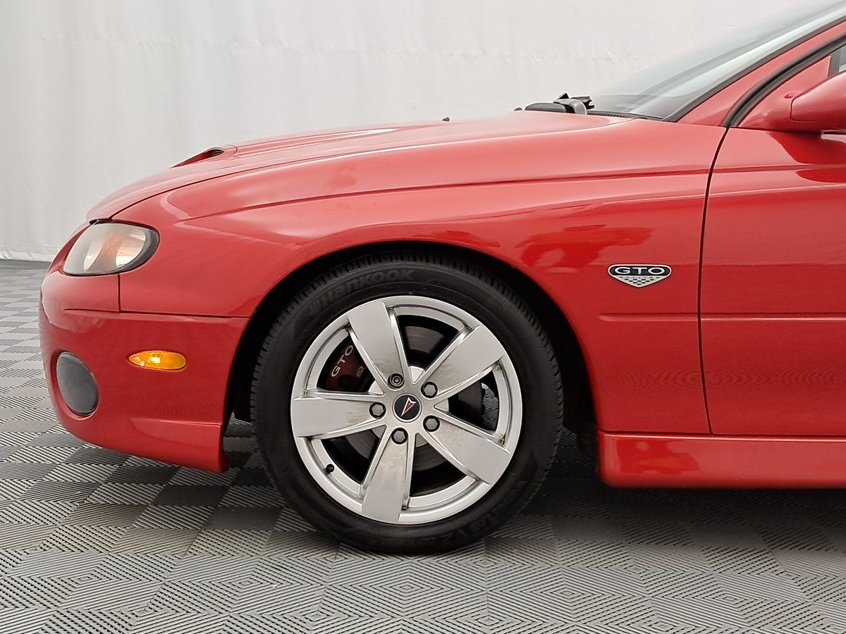 2006 Pontiac GTO photo 3
