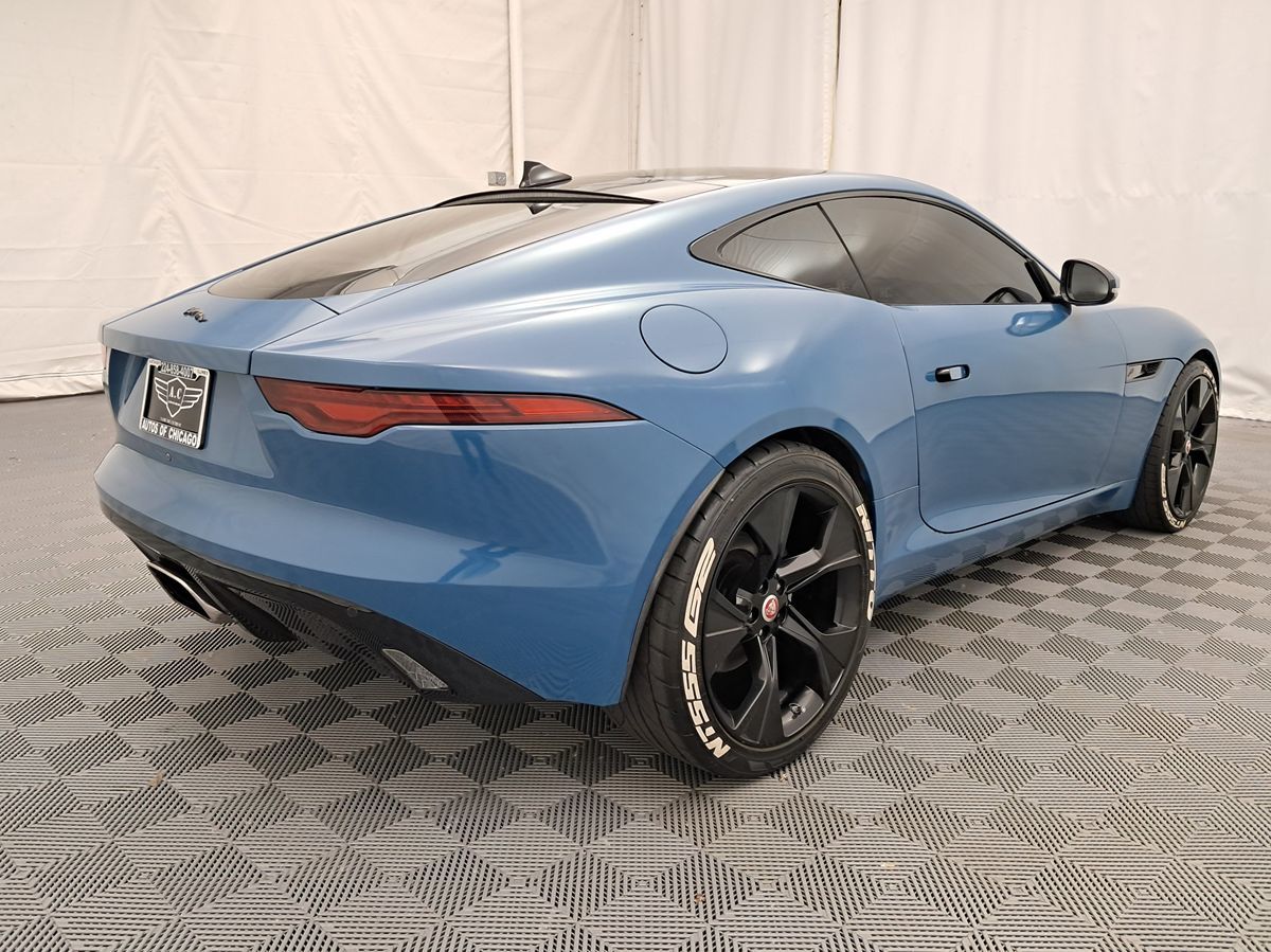 2021 Jaguar F-TYPE P300 photo 3
