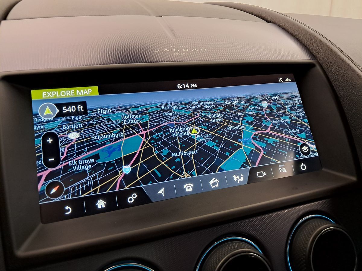 2021 Jaguar F-TYPE P300 photo 17