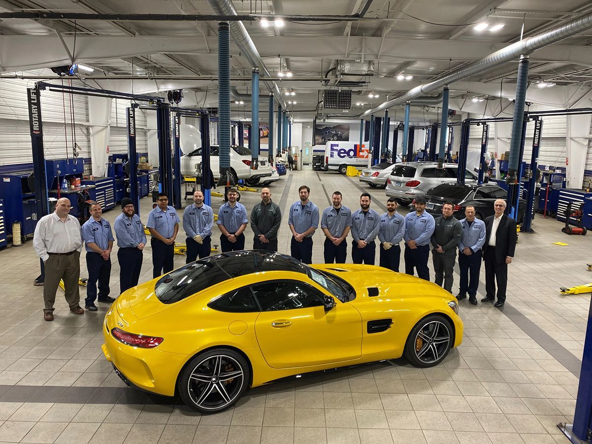 2021 Jaguar F-TYPE P300 photo 31