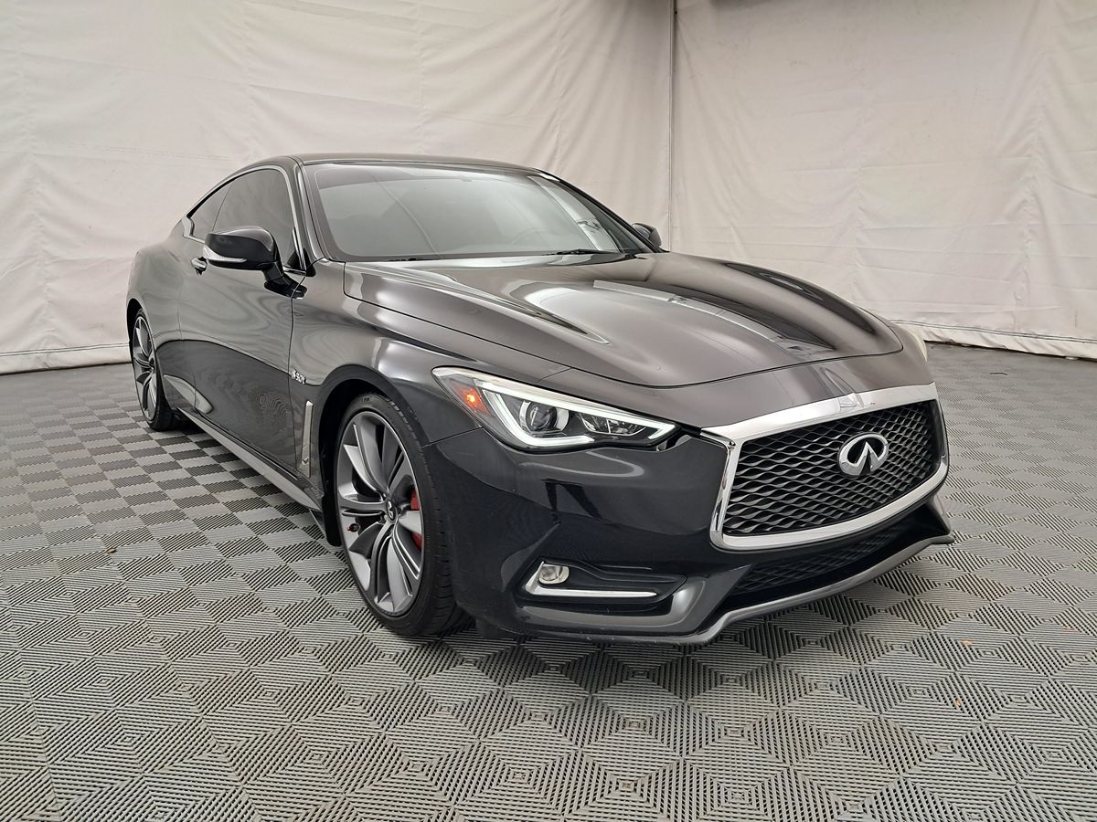 2018 Infiniti Q60 Red Sport 400 Premium photo 2