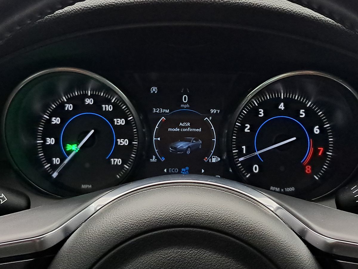 2018 Jaguar XF S Premium AWD photo 12