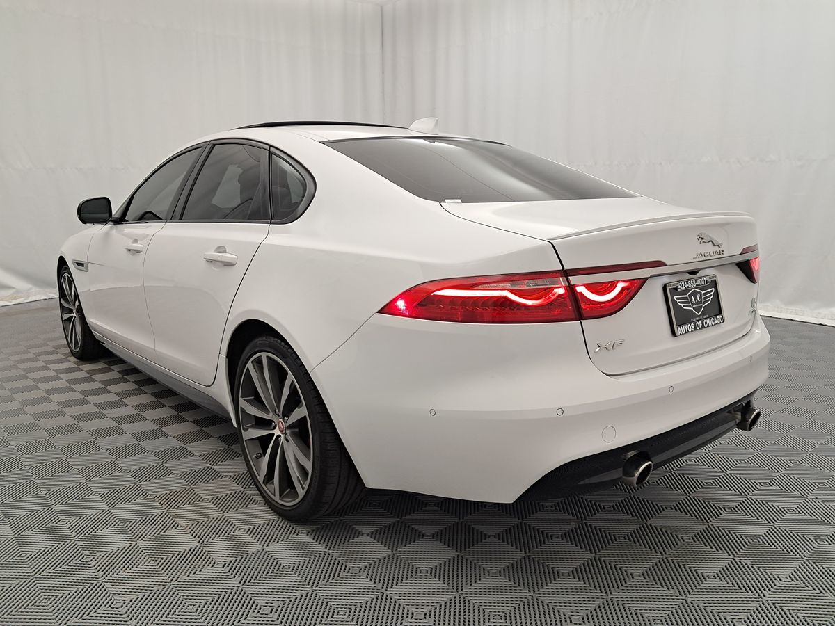2018 Jaguar XF S Premium AWD photo 4