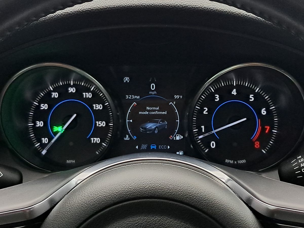 2018 Jaguar XF S Premium AWD photo 14