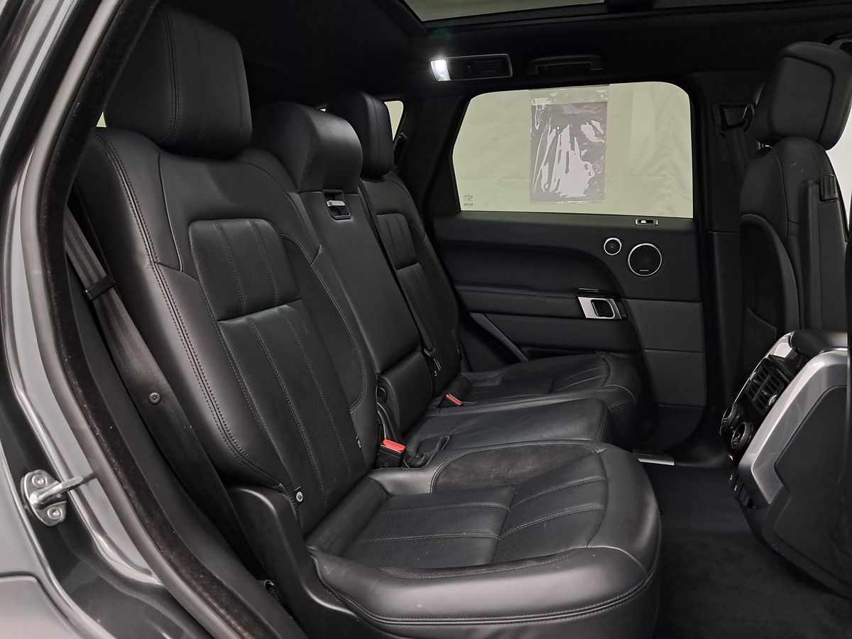 2019 Land Rover Range Rover Sport HST photo 25