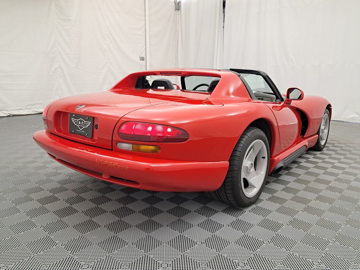1994 Dodge Viper 10 photo 4