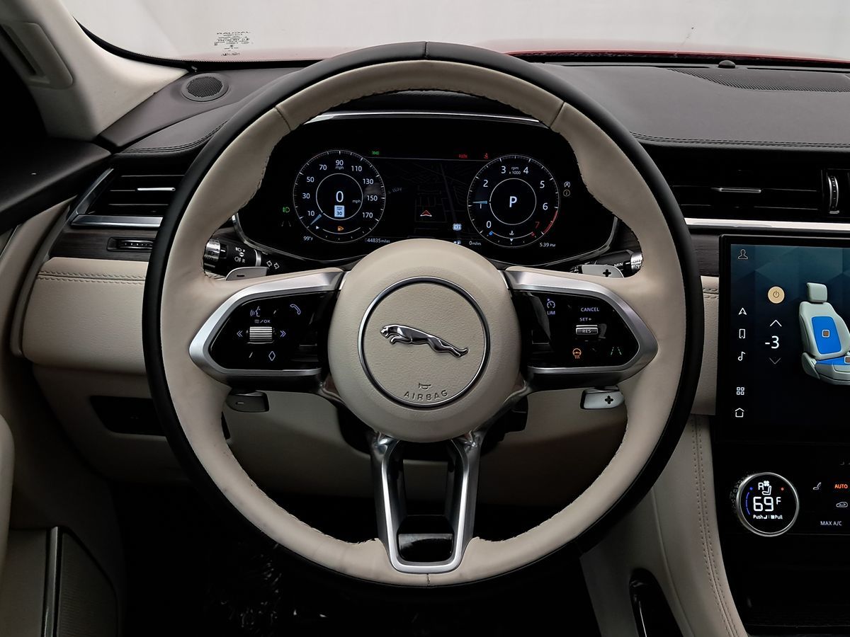 2021 Jaguar F-PACE Premium P250 photo 7