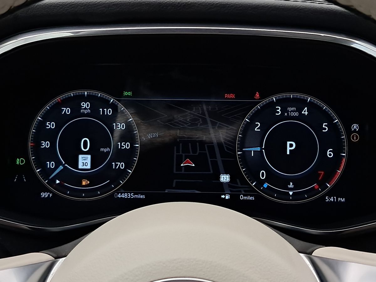 2021 Jaguar F-PACE Premium P250 photo 9