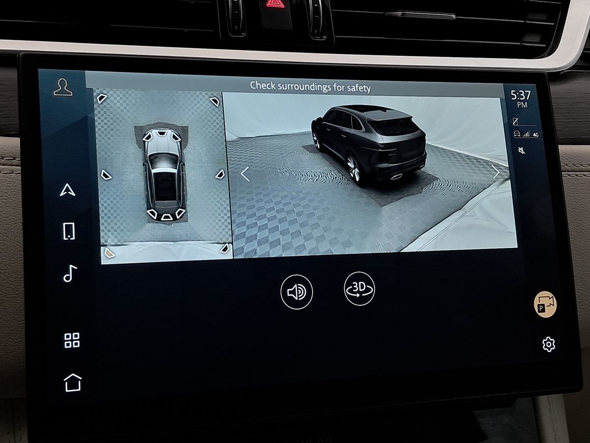 2021 Jaguar F-PACE Premium P250 photo 22