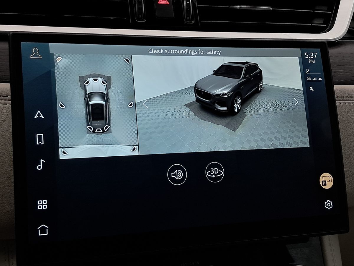 2021 Jaguar F-PACE Premium P250 photo 16