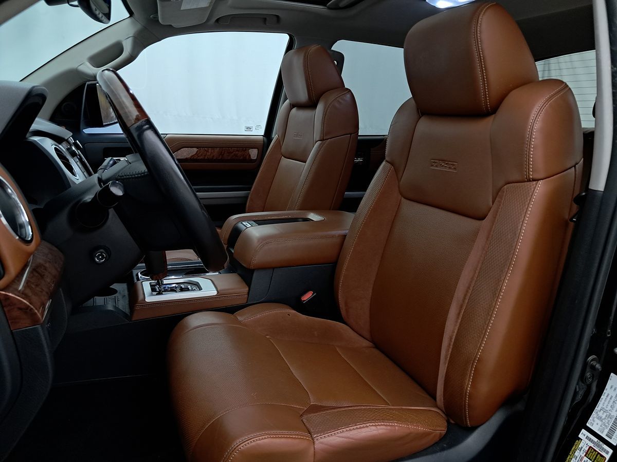 2018 Toyota Tundra 1794 Edition CrewMax photo 4