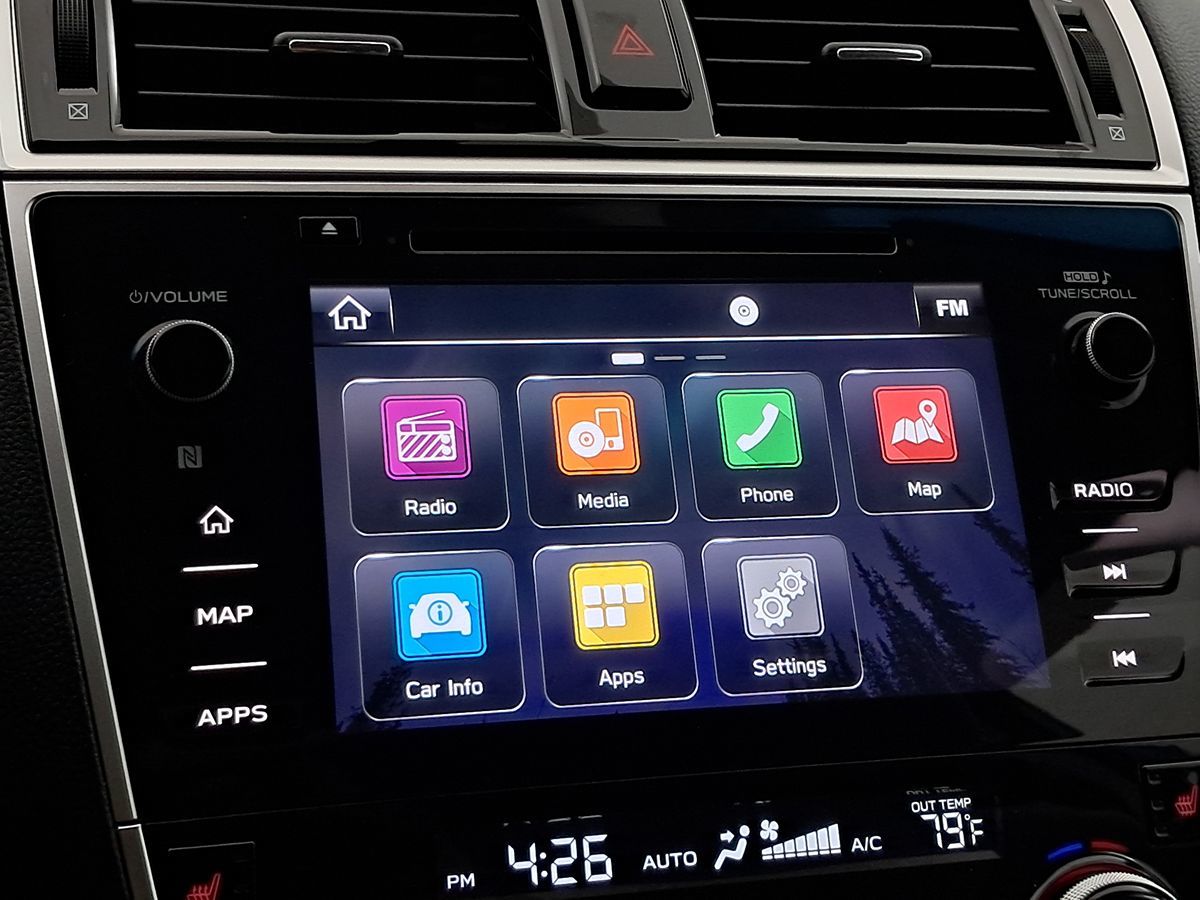 2018 Subaru Outback Limited photo 18