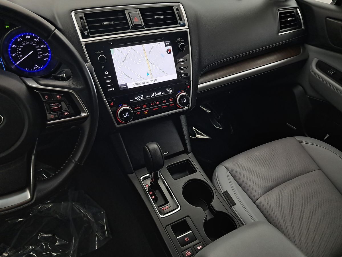 2018 Subaru Outback Limited photo 15