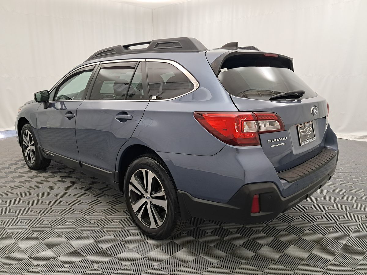 2018 Subaru Outback Limited photo 4