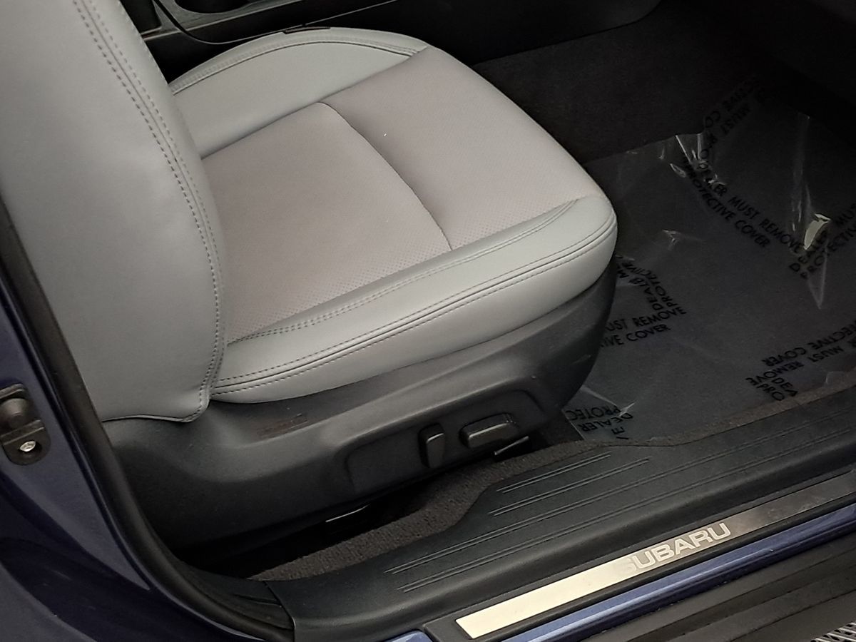 2018 Subaru Outback Limited photo 27