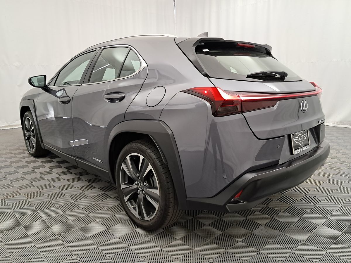 2020 Lexus UX 250h Premium photo 4
