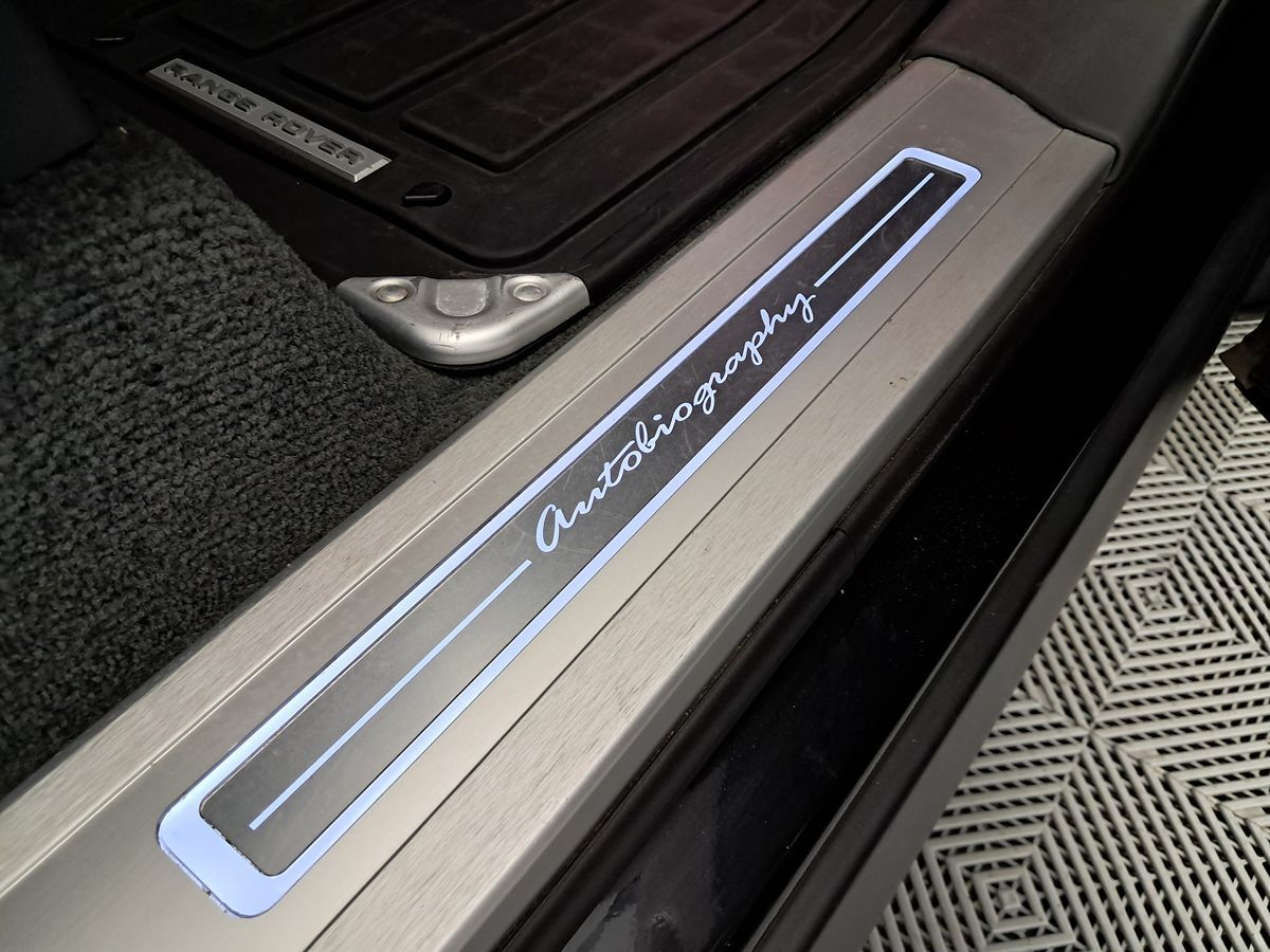 2015 Land Rover Range Rover Autobiography Black photo 49