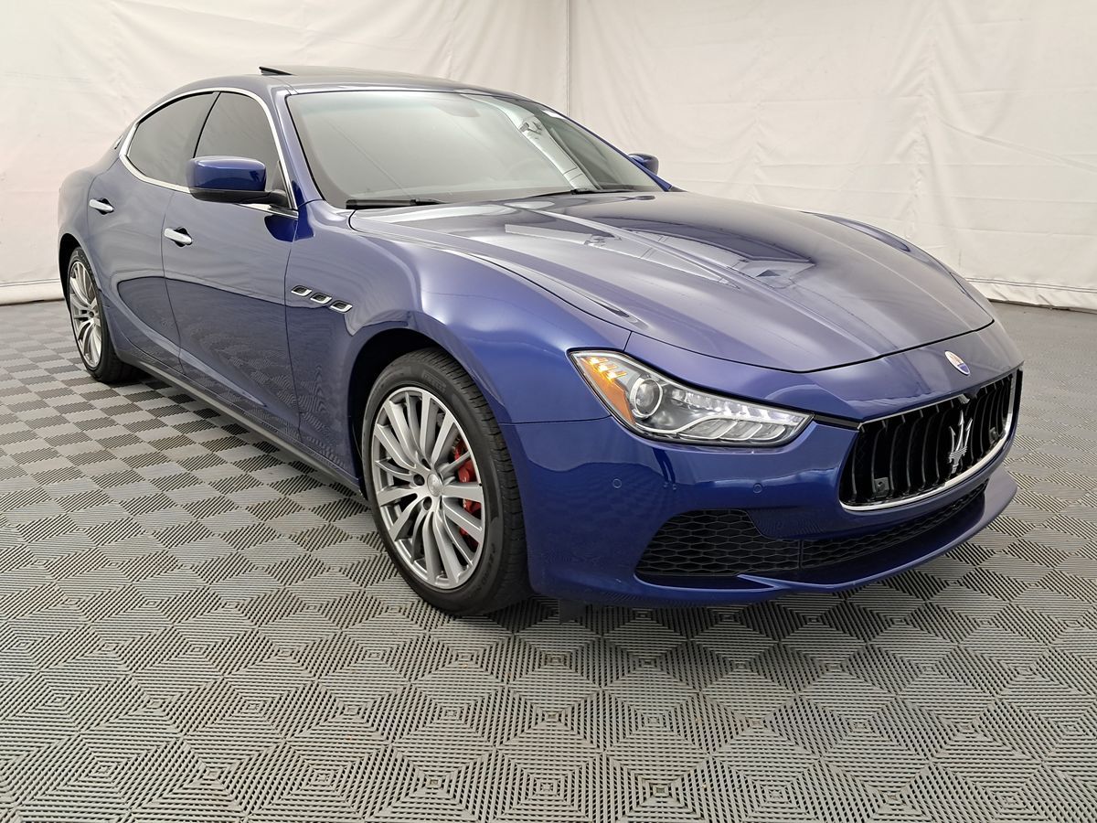 2015 Maserati Ghibli photo 3