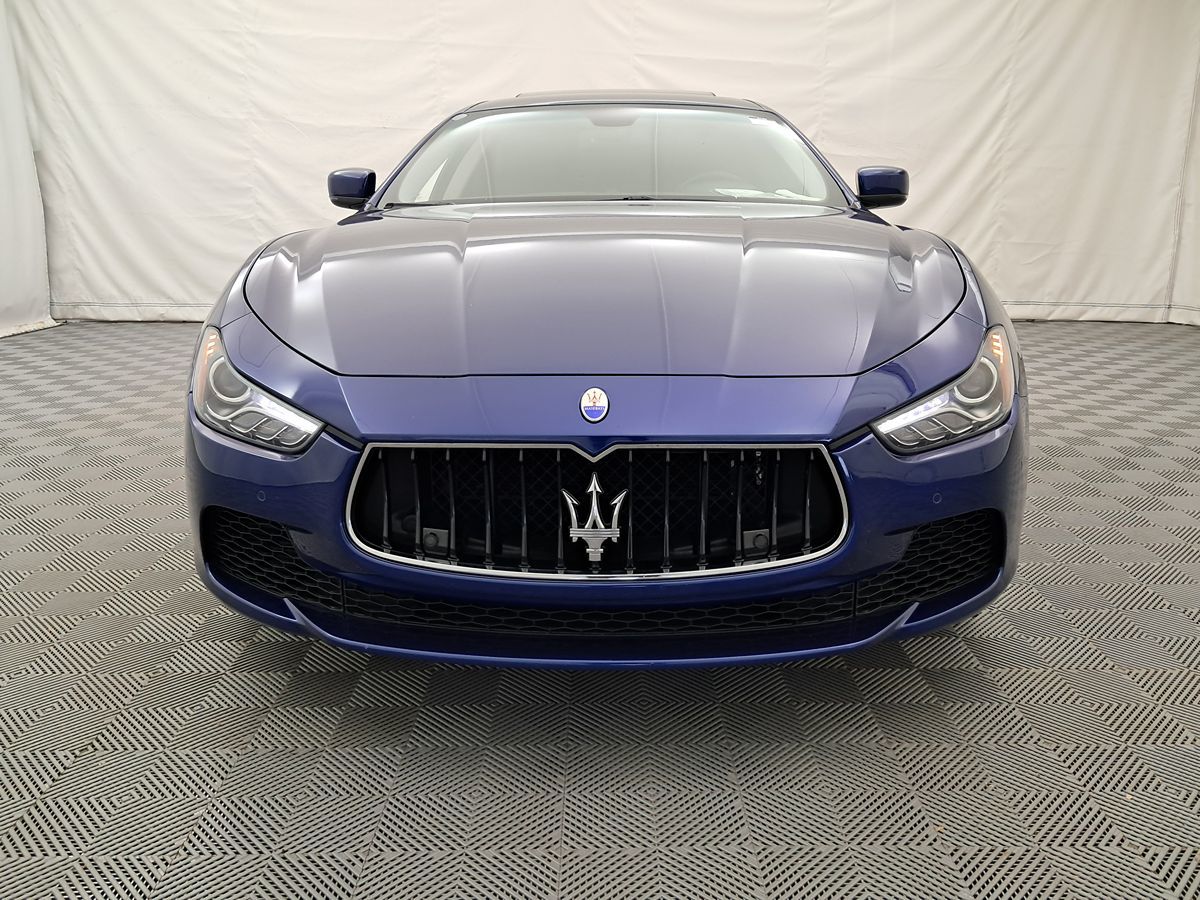 2015 Maserati Ghibli photo 2