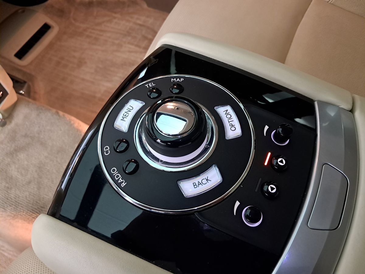 2011 Rolls Royce Ghost RR4 photo 24