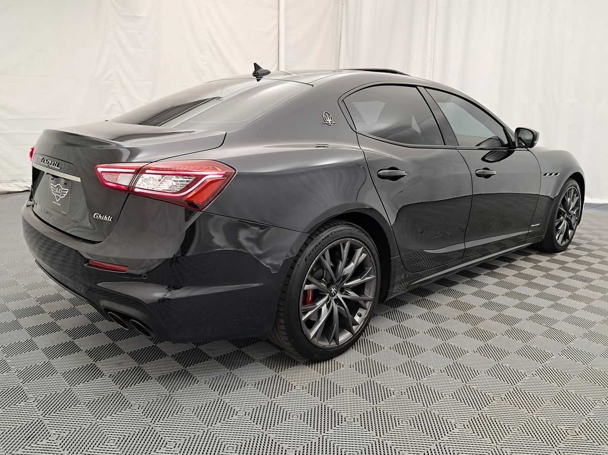 2020 Maserati Ghibli Q4 GranSport photo 5