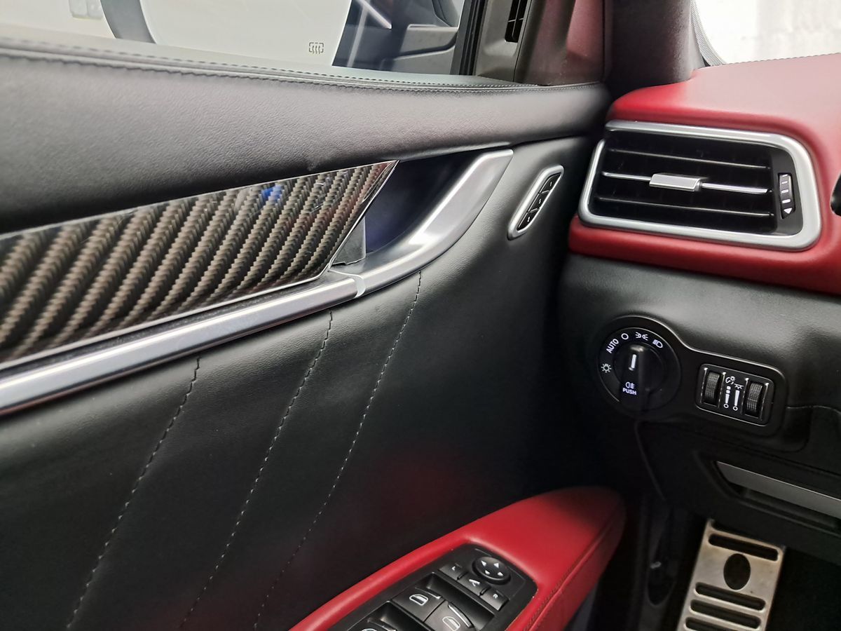 2020 Maserati Ghibli Q4 GranSport photo 16