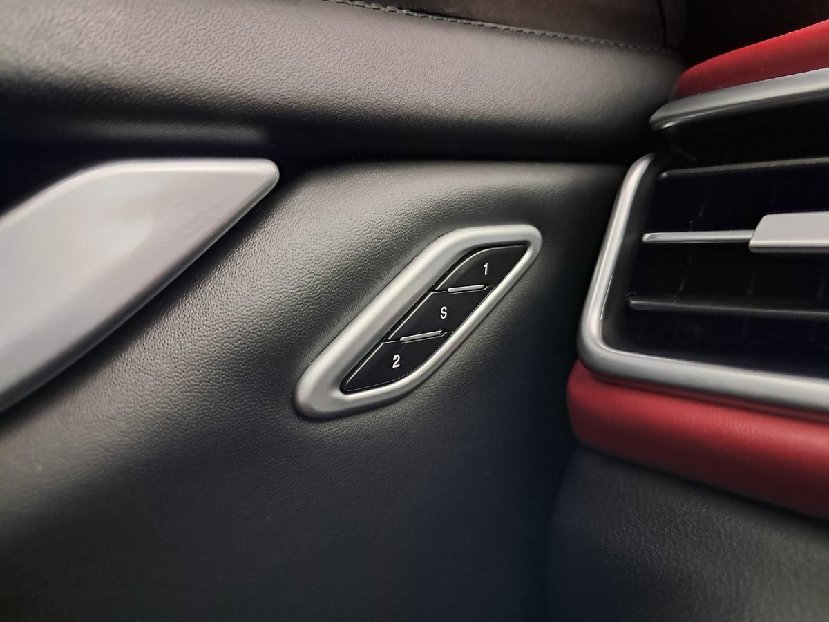 2020 Maserati Ghibli Q4 GranSport photo 17