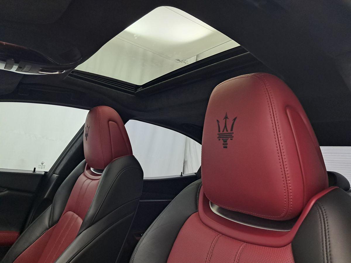 2020 Maserati Ghibli Q4 GranSport photo 11