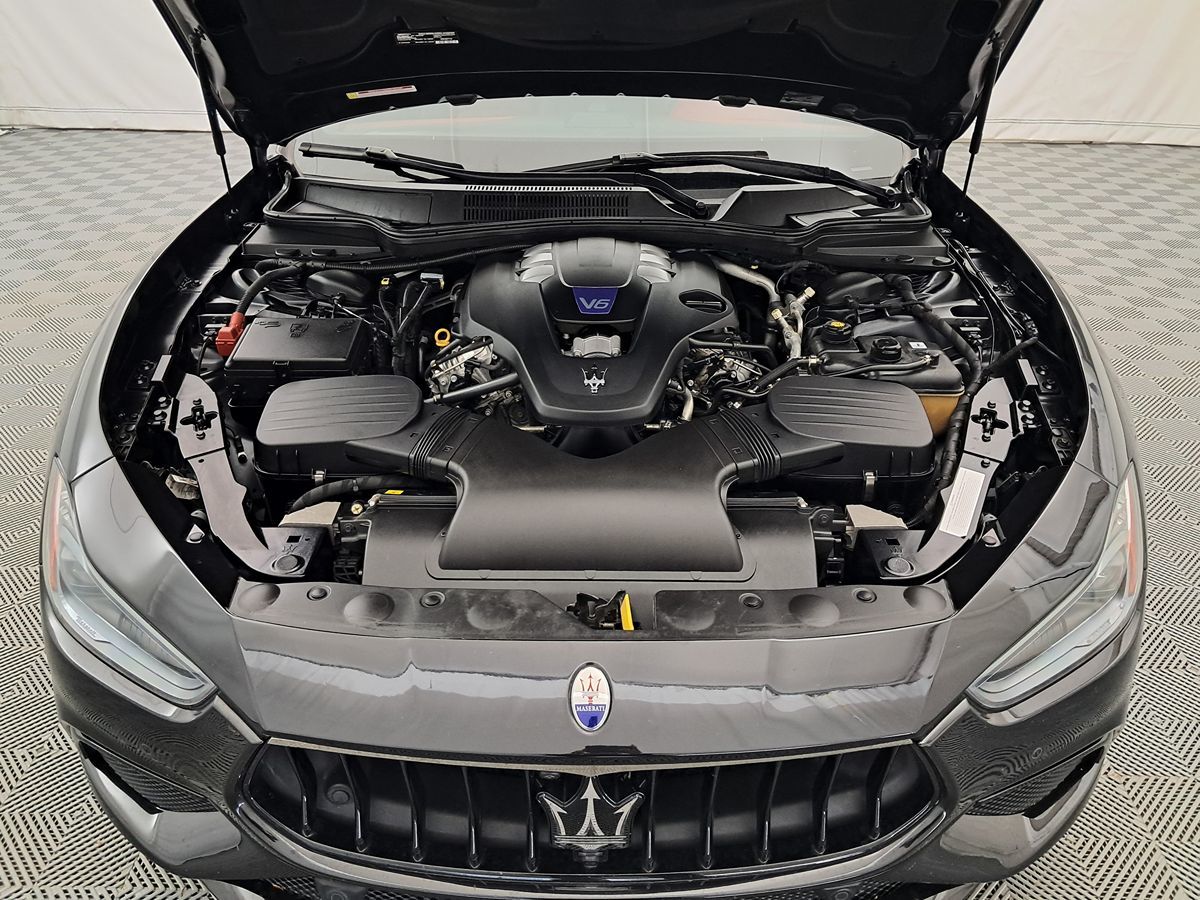 2020 Maserati Ghibli Q4 GranSport photo 37
