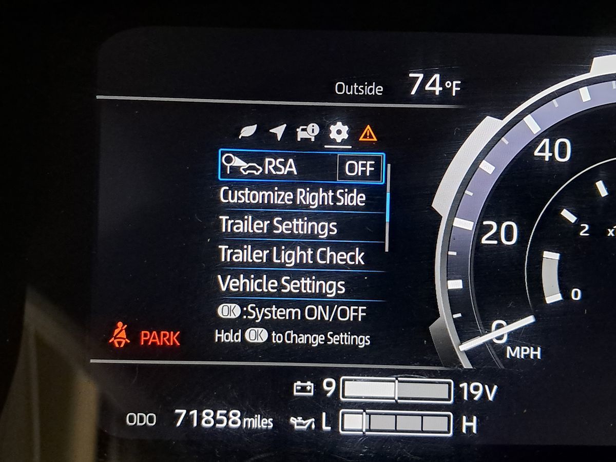2022 Toyota Tundra TRD Pro CrewMax photo 18