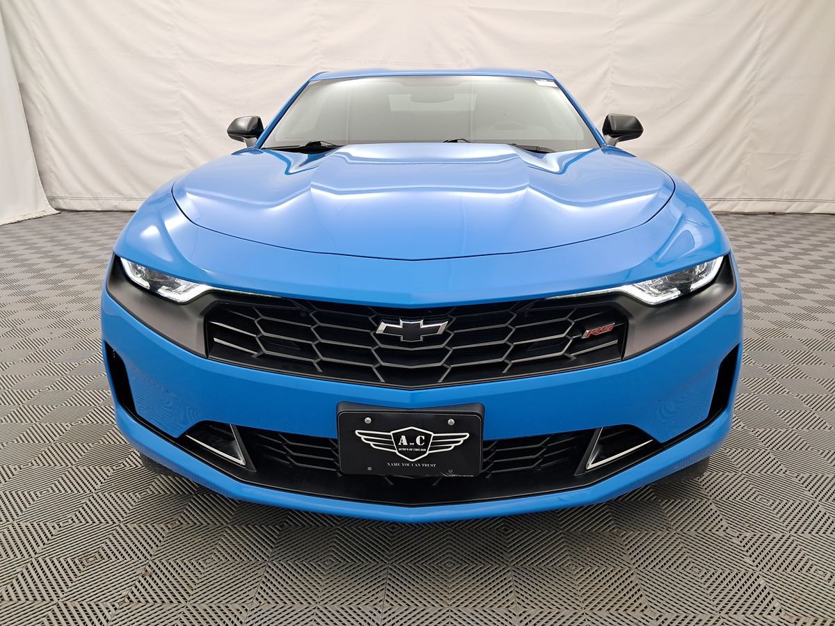2022 Chevrolet Camaro 1LT RS photo 2