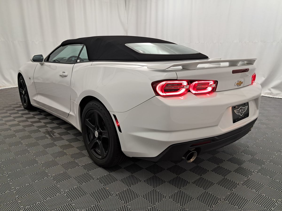2019 Chevrolet Camaro 1LT photo 9