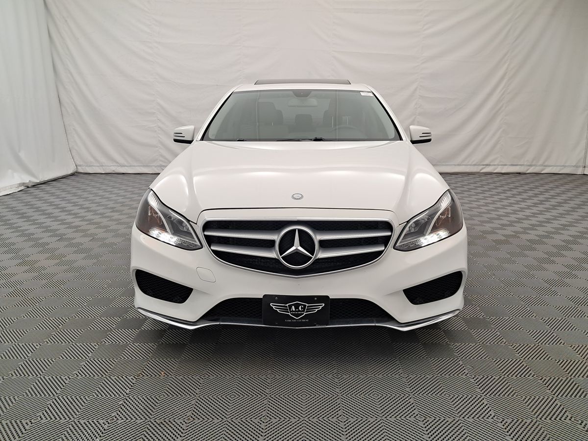 2016 Mercedes Benz E 350 4MATIC Sedan AMG photo 2