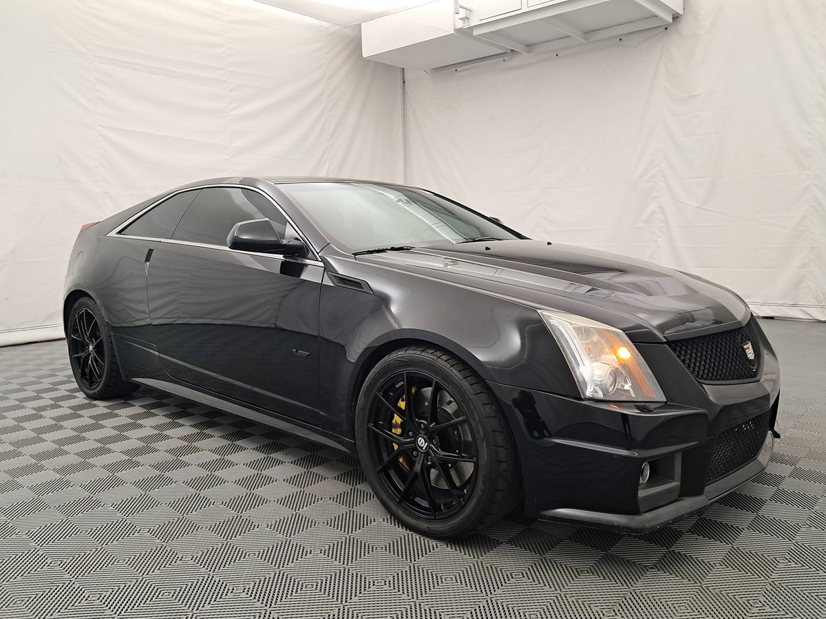 2013 Cadillac CTS V Coupe photo 2