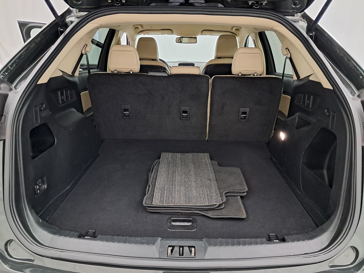 Used 2022 Ford Edge SEL AWD Premium in Arlington Heights, image size:1200x900