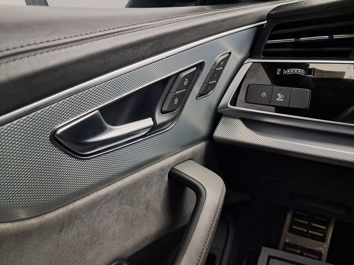 2021 Audi SQ8 Premium Plus - Photo 12