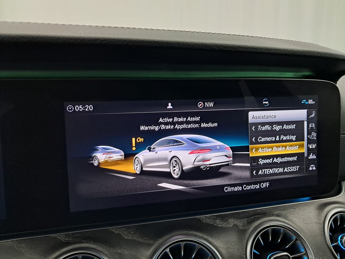 2020 Mercedes Benz AMG GT photo 31