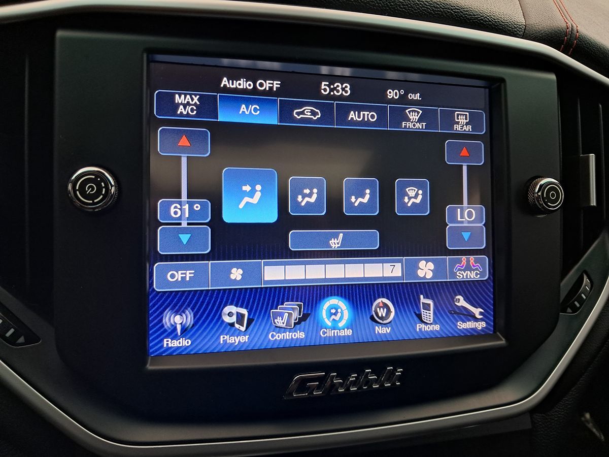2014 Maserati Ghibli S Q4 photo 15