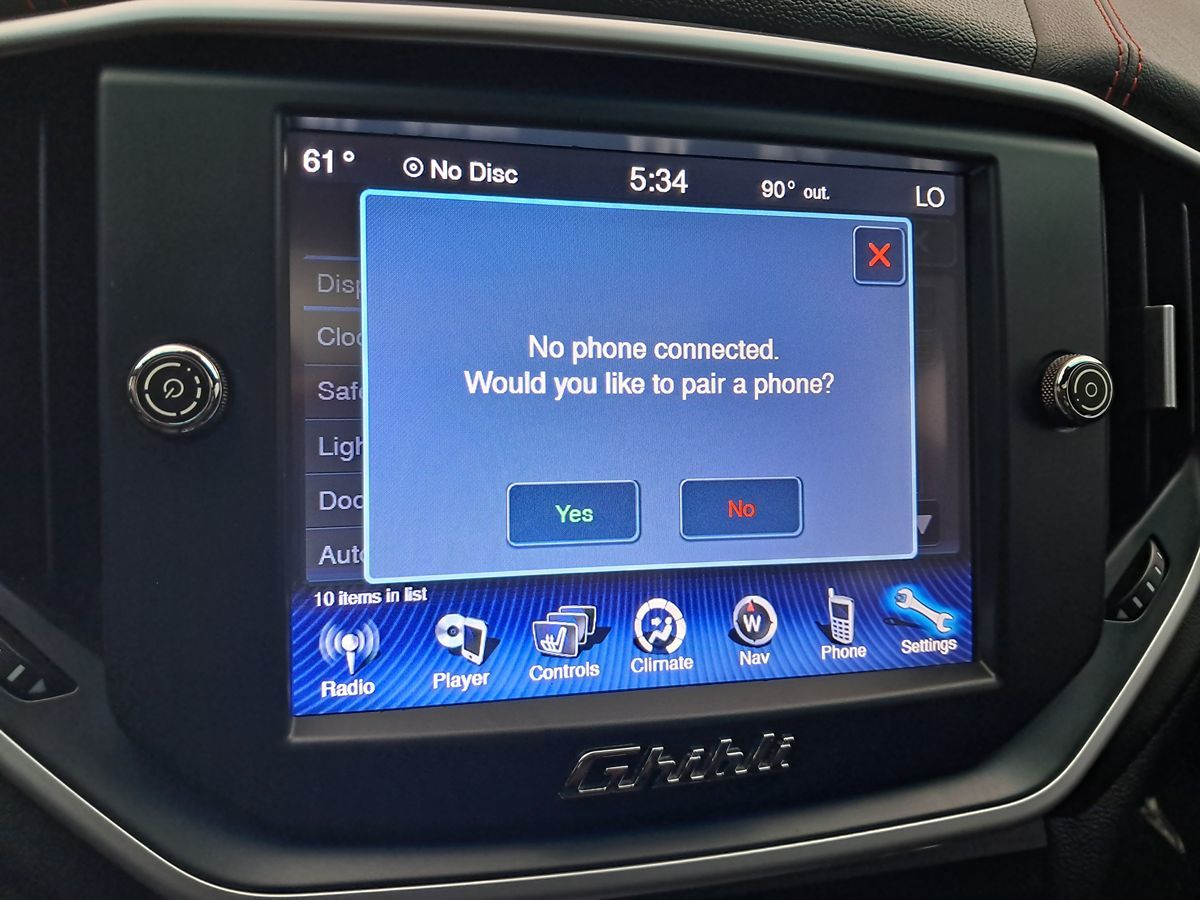 2014 Maserati Ghibli S Q4 photo 16