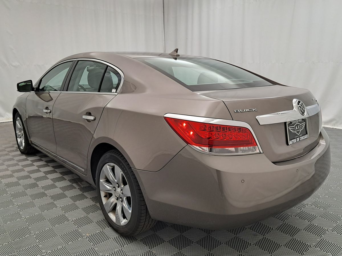 2010 Buick LaCrosse CXL photo 2