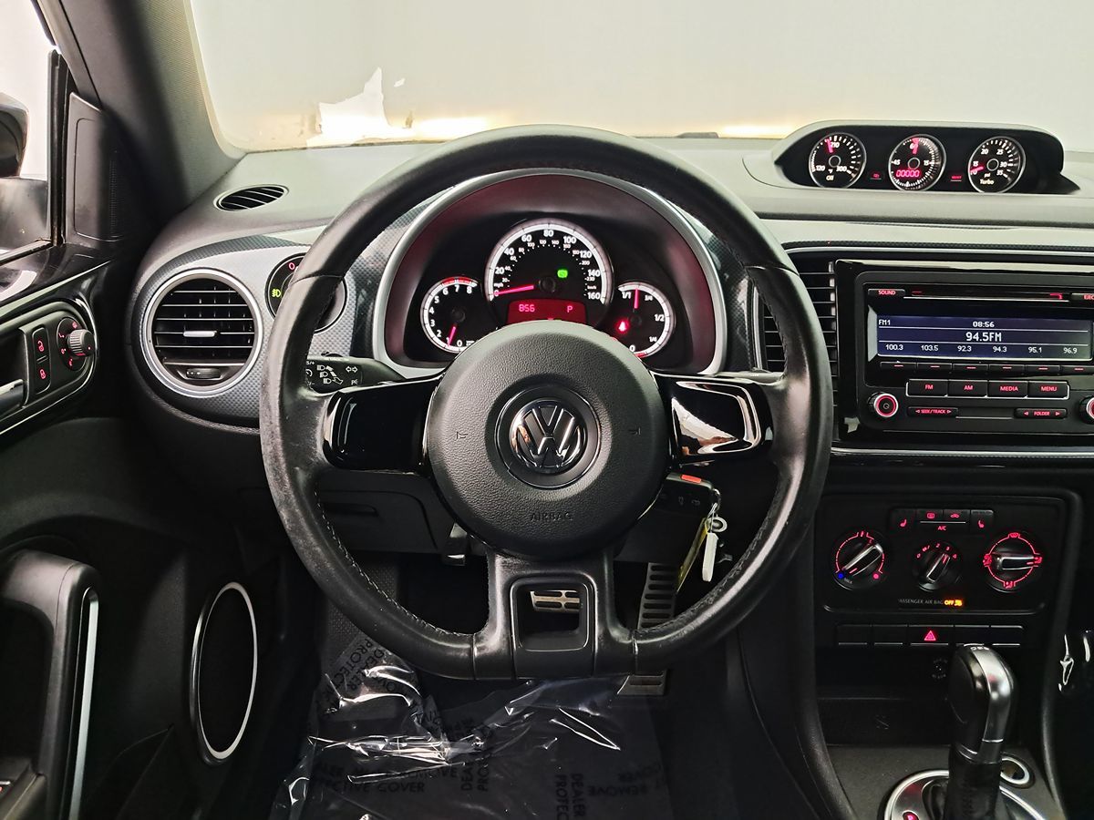 2013 Volkswagen Beetle Turbo photo 4