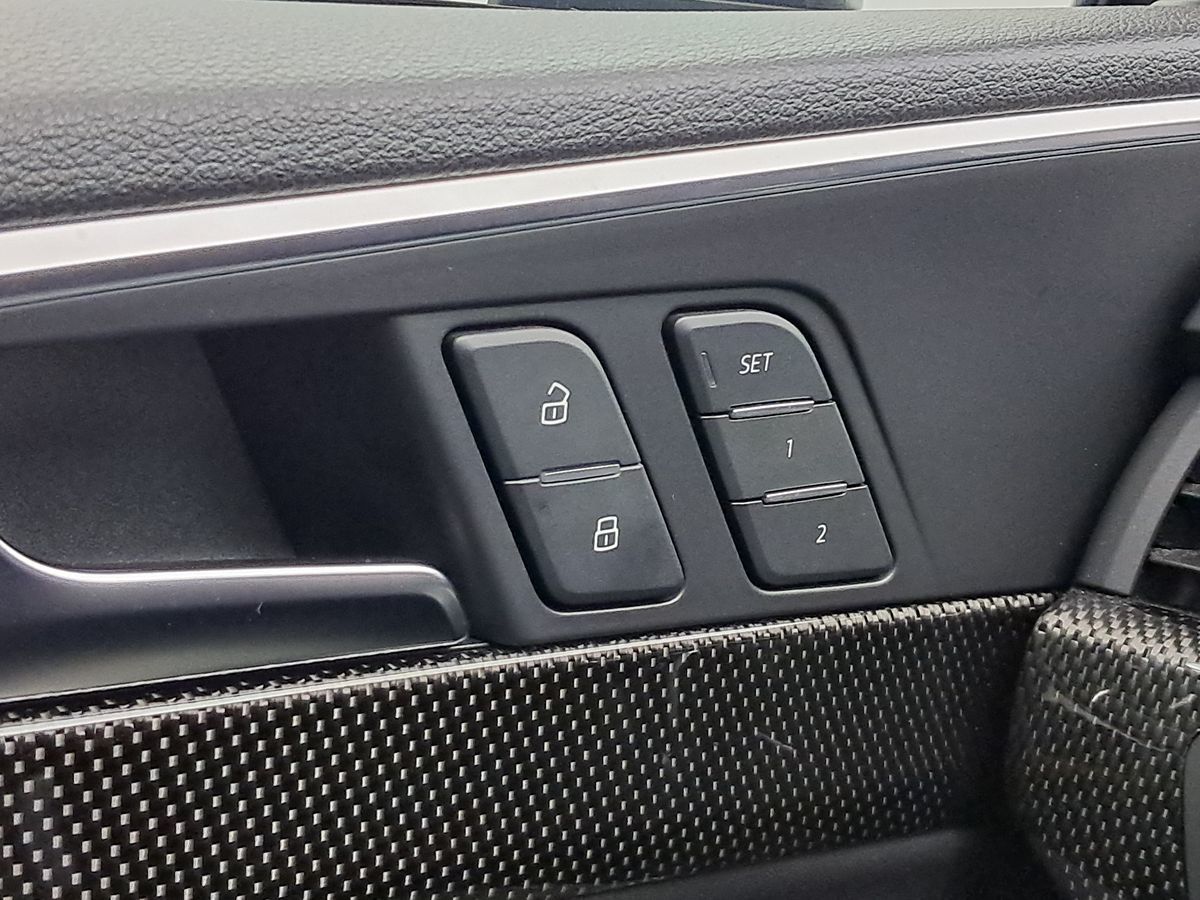 2018 Audi S5 Prestige photo 13