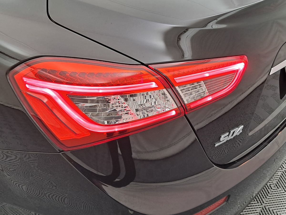 2017 Maserati Ghibli Q4 photo 6