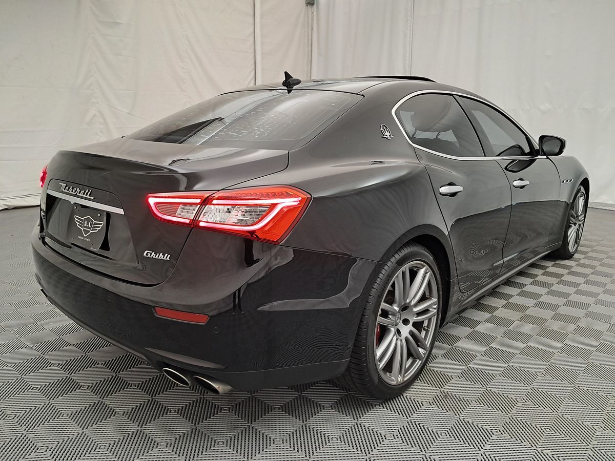 2017 Maserati Ghibli Q4 photo 4