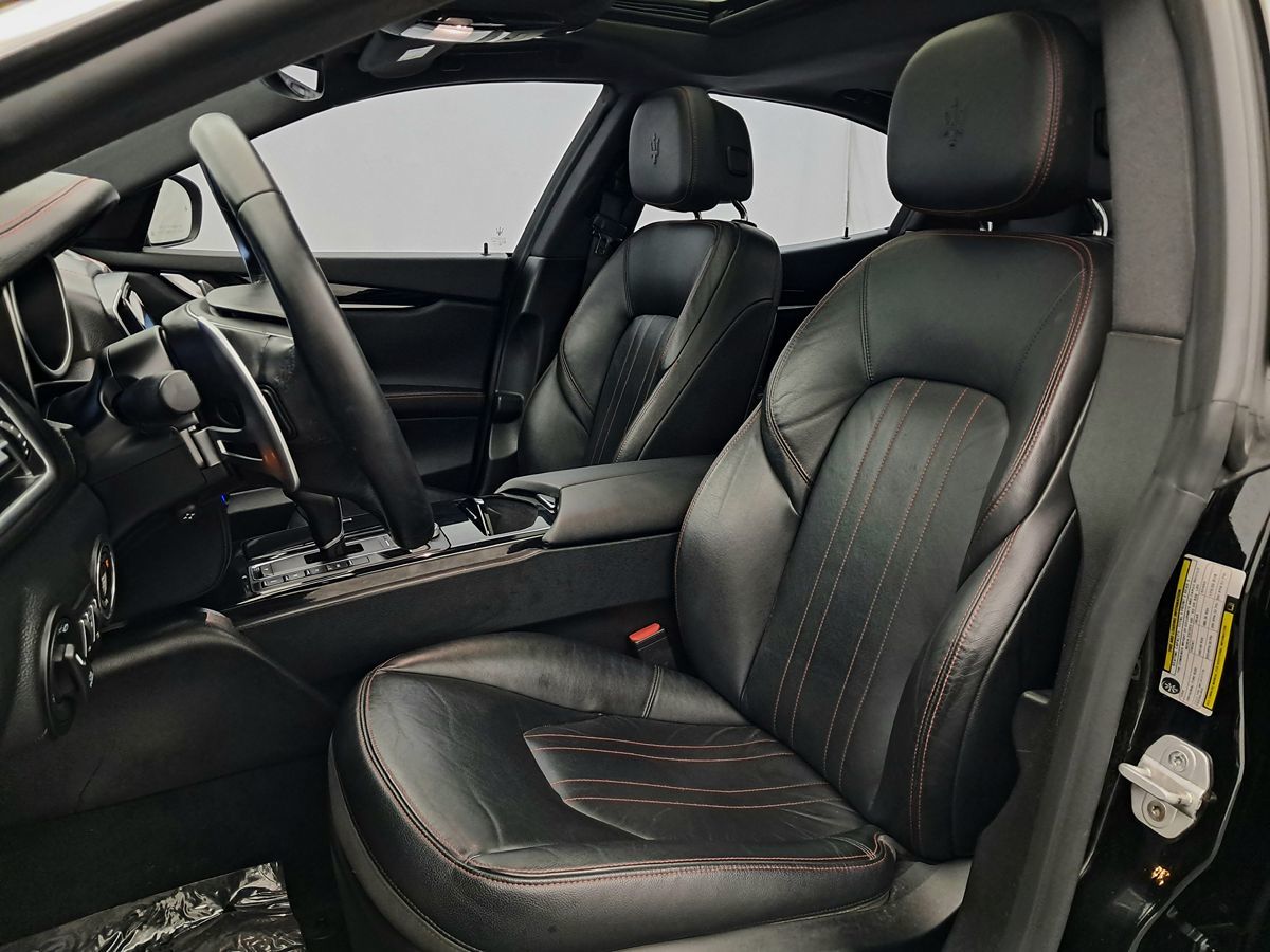 2017 Maserati Ghibli Q4 photo 8
